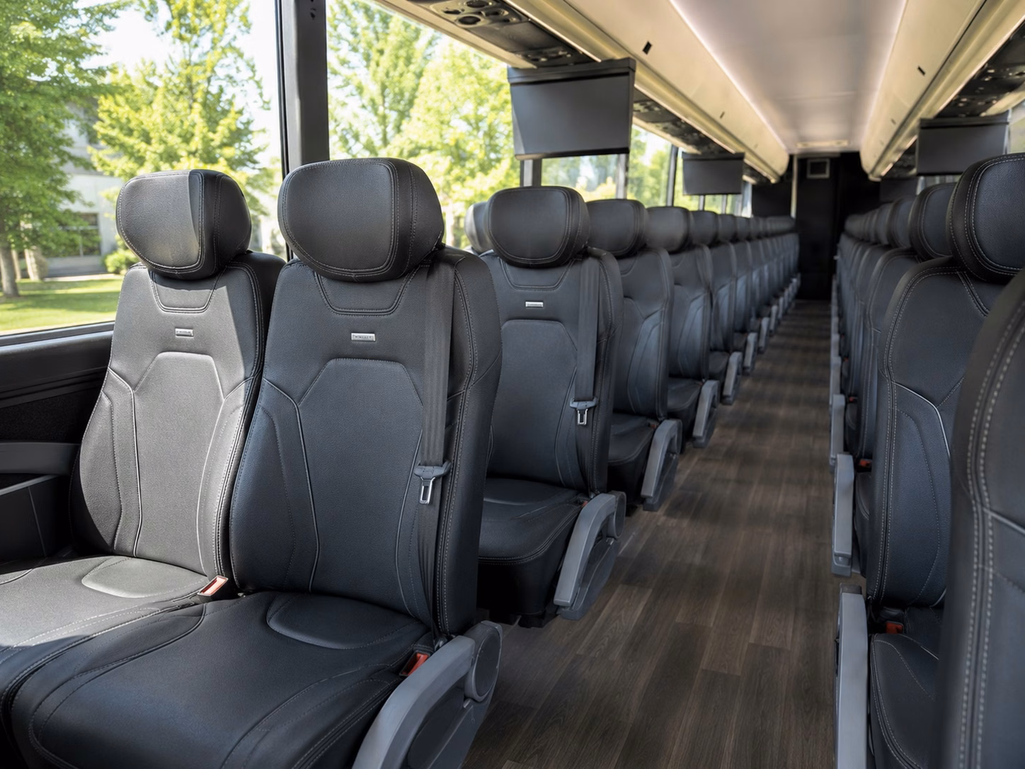 how trip distance and duration affect wayne bus rental rates